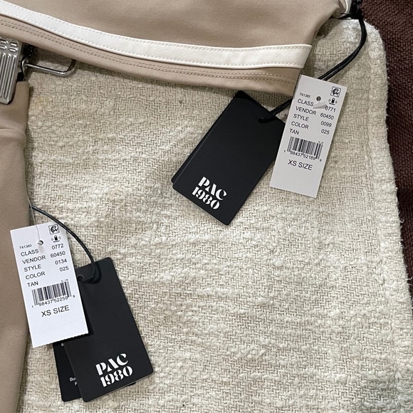 PacSun 1980 Workout Set - Picture 2 of 3